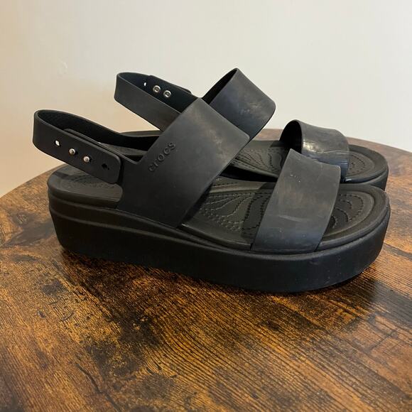 Crocs Sandals Chunky Platform LiteRide Brooklyn Low Wedge Black Size 9 - Picture 1 of 4